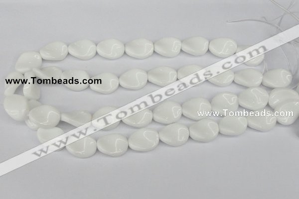 CTW76 15.5 inches 15*20mm twisted oval white agate gemstone beads